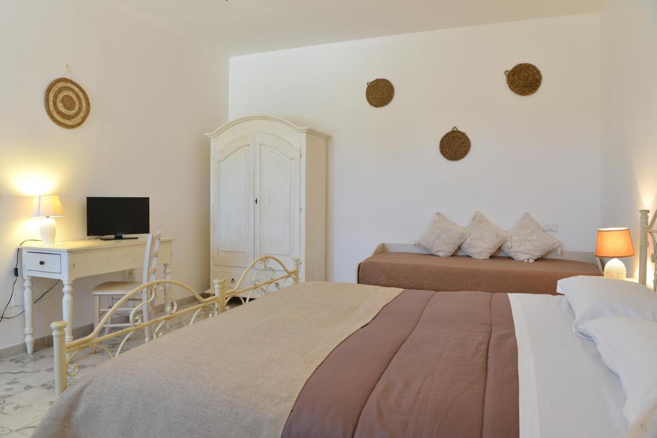 Masseria Peppeturro Cisternino Dış mekan fotoğraf
